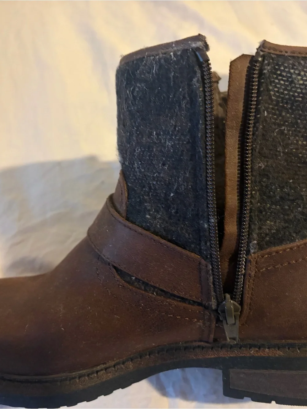 White Mountain Brown Leather & Gray Knit Ankle Boots